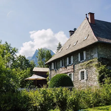 Mas De La Coutettaz, The Chalet *